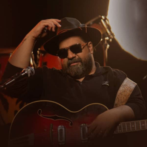 کنسرت رضا صادقی کیش