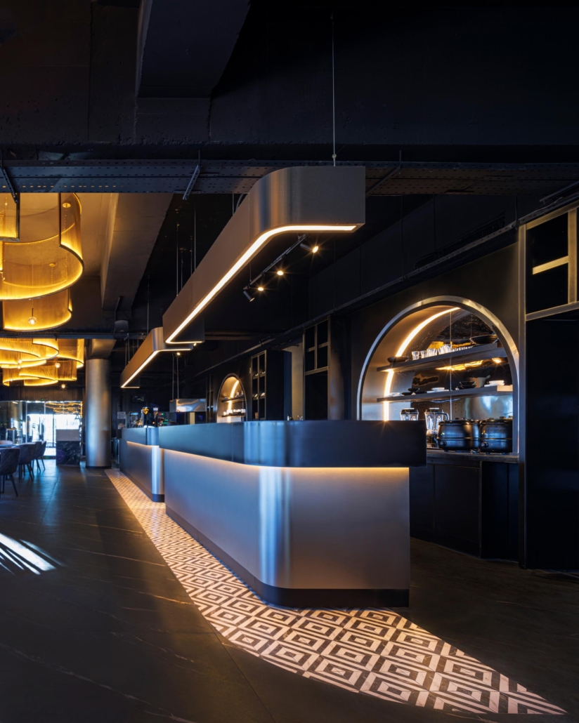 2004143_8592896--رستوران-شاندیز-لانژ-(معافی)